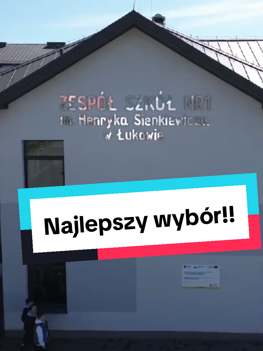 @Biblioteka w Alejach-ZS1 Łuków