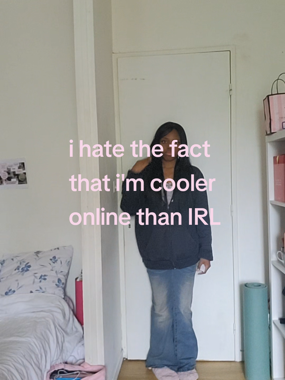 @𝑳𝒊𝒗 🪽