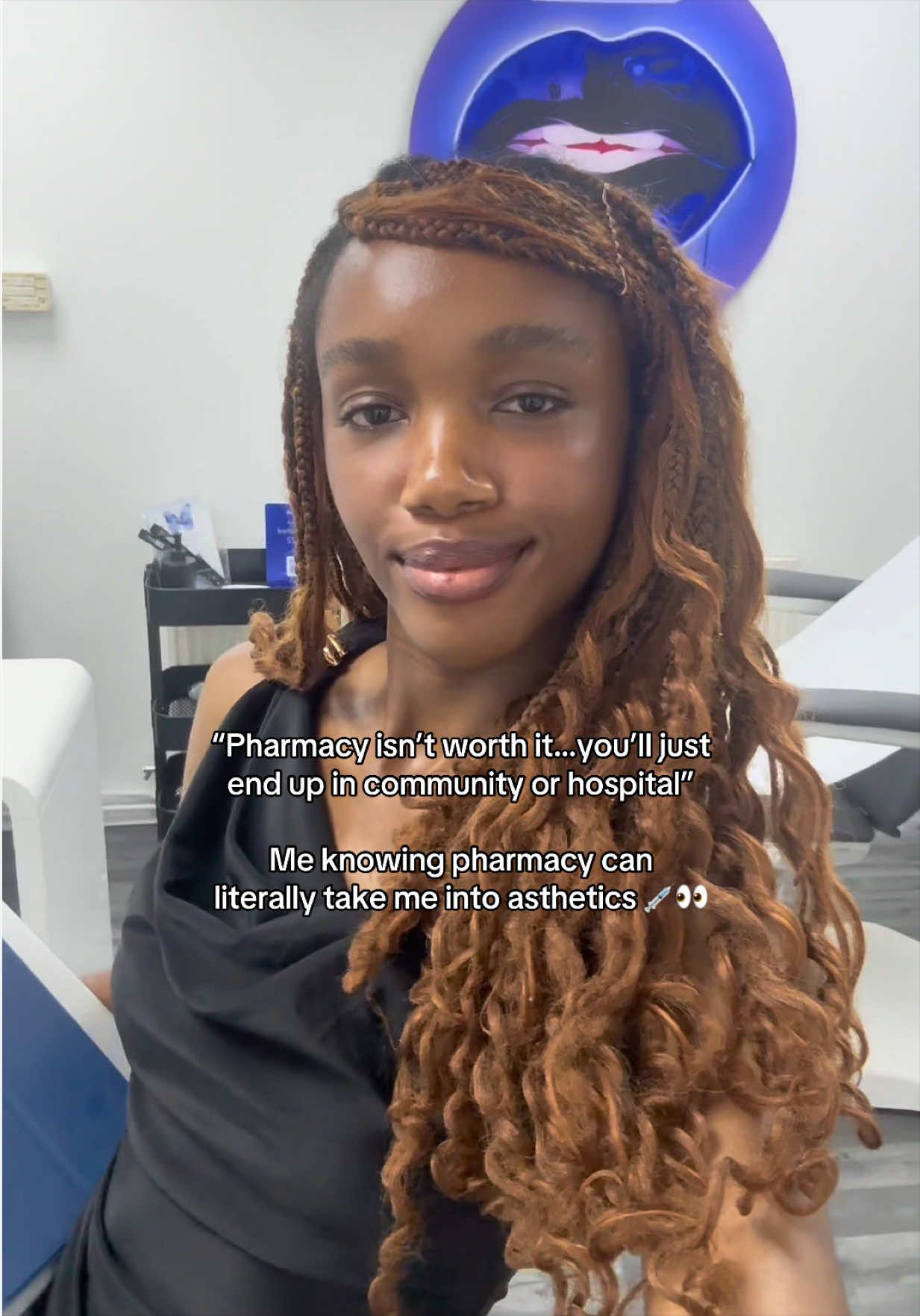 @PharmaChic