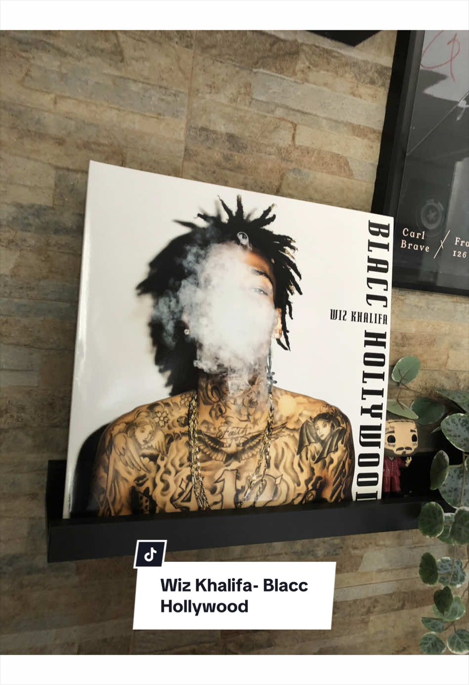 @VinylVibes