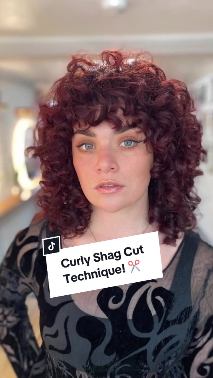 @The Curl Cutter ✂️