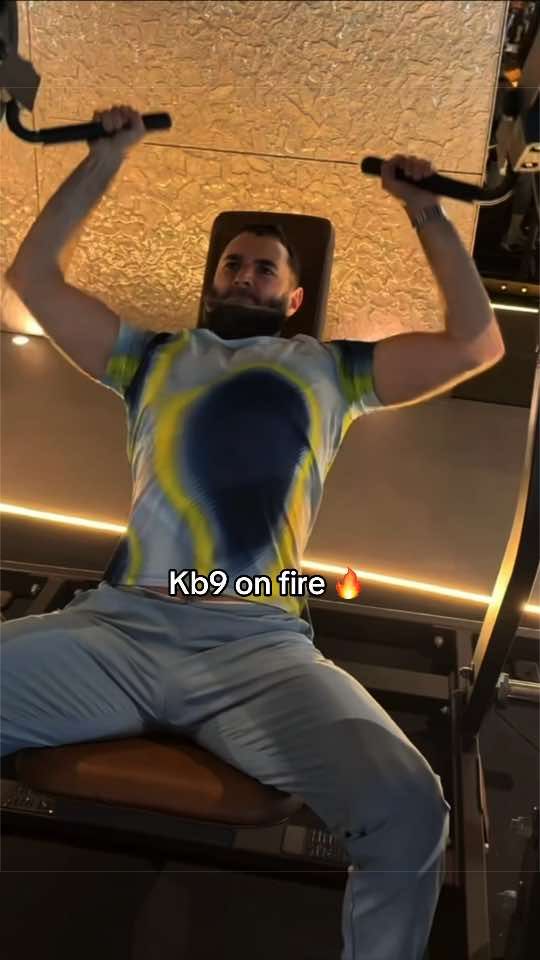 @Kamel Tatouage