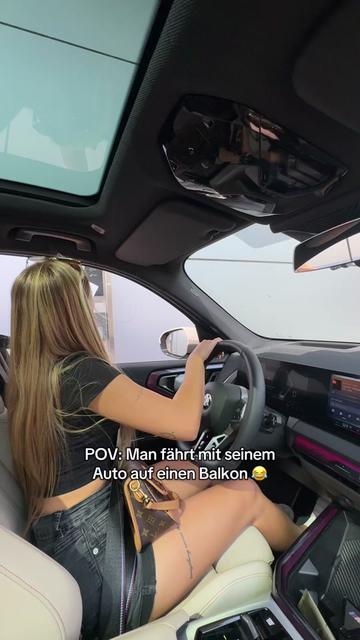 @Jinicars