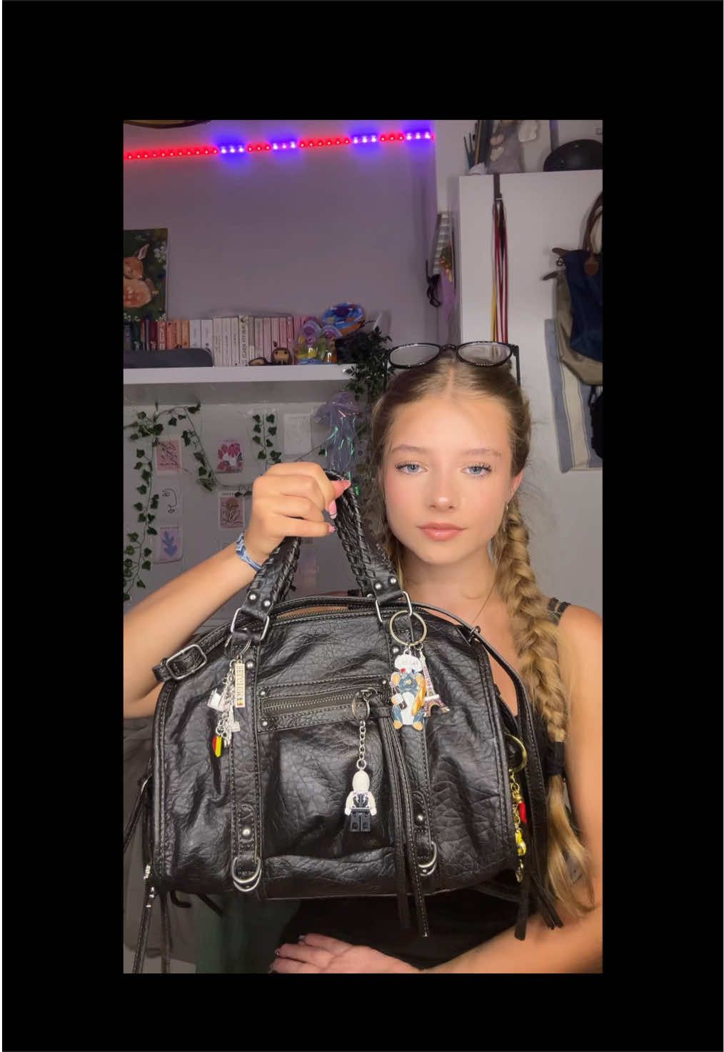 @ig: hqnixa0.16 𝜗ৎ
