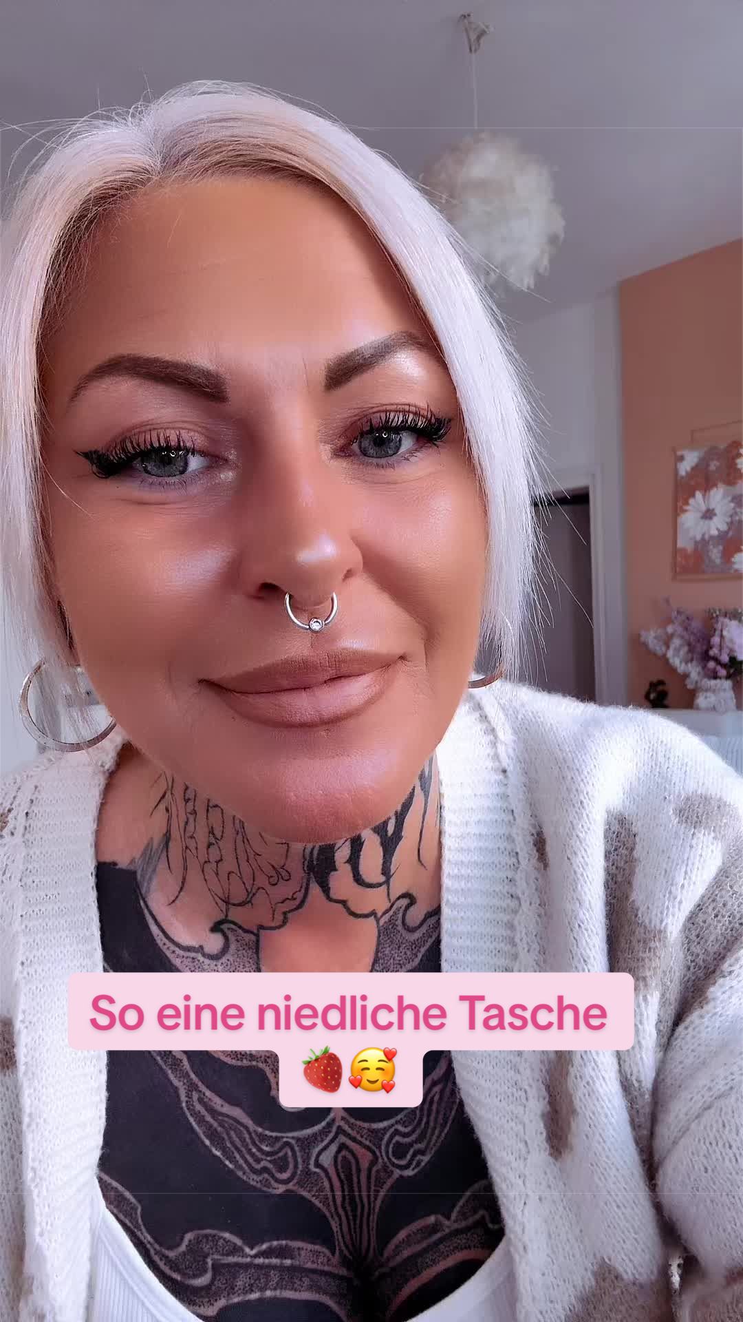 @annie.cadaver