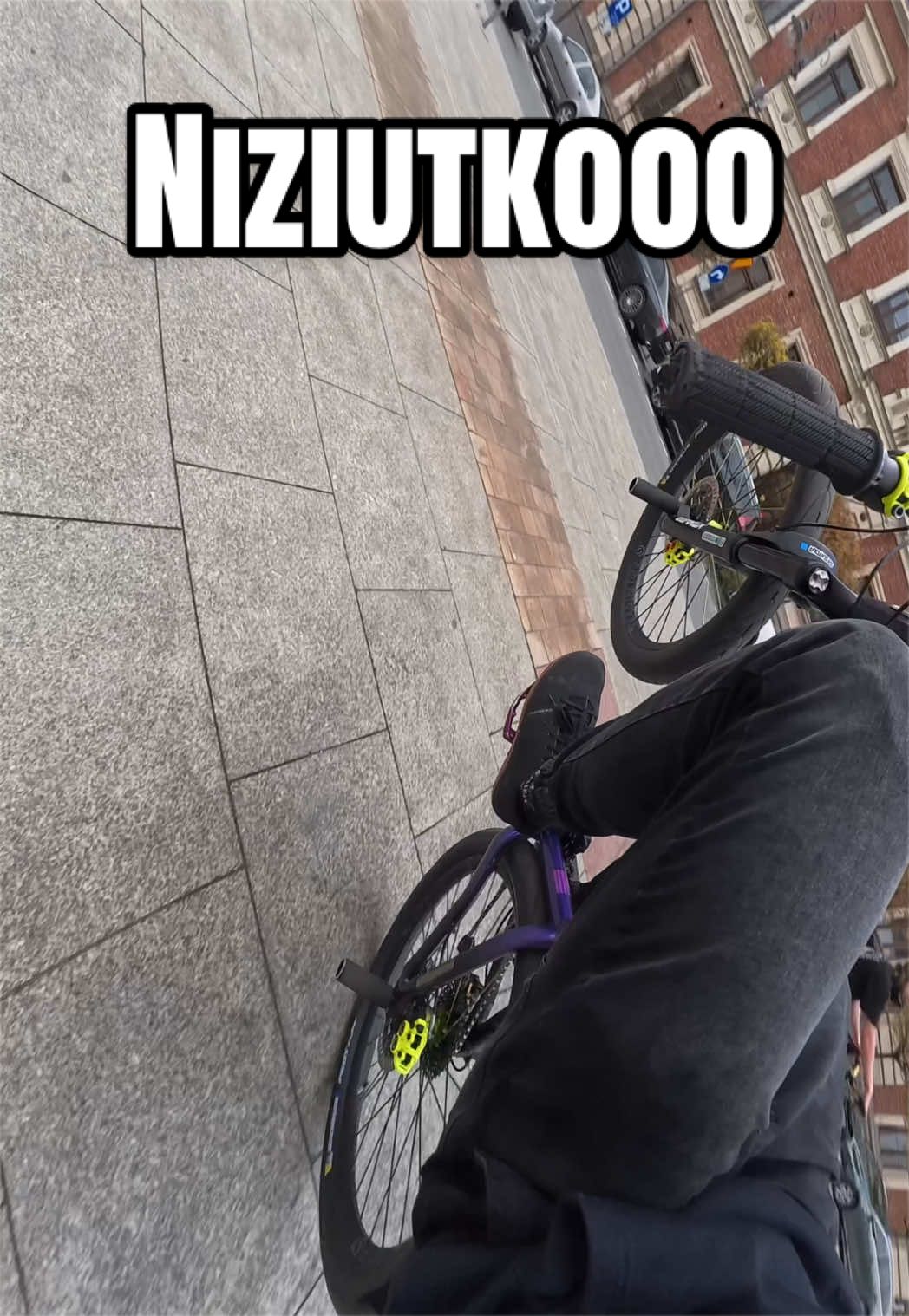 @Kamil Kobędzowski