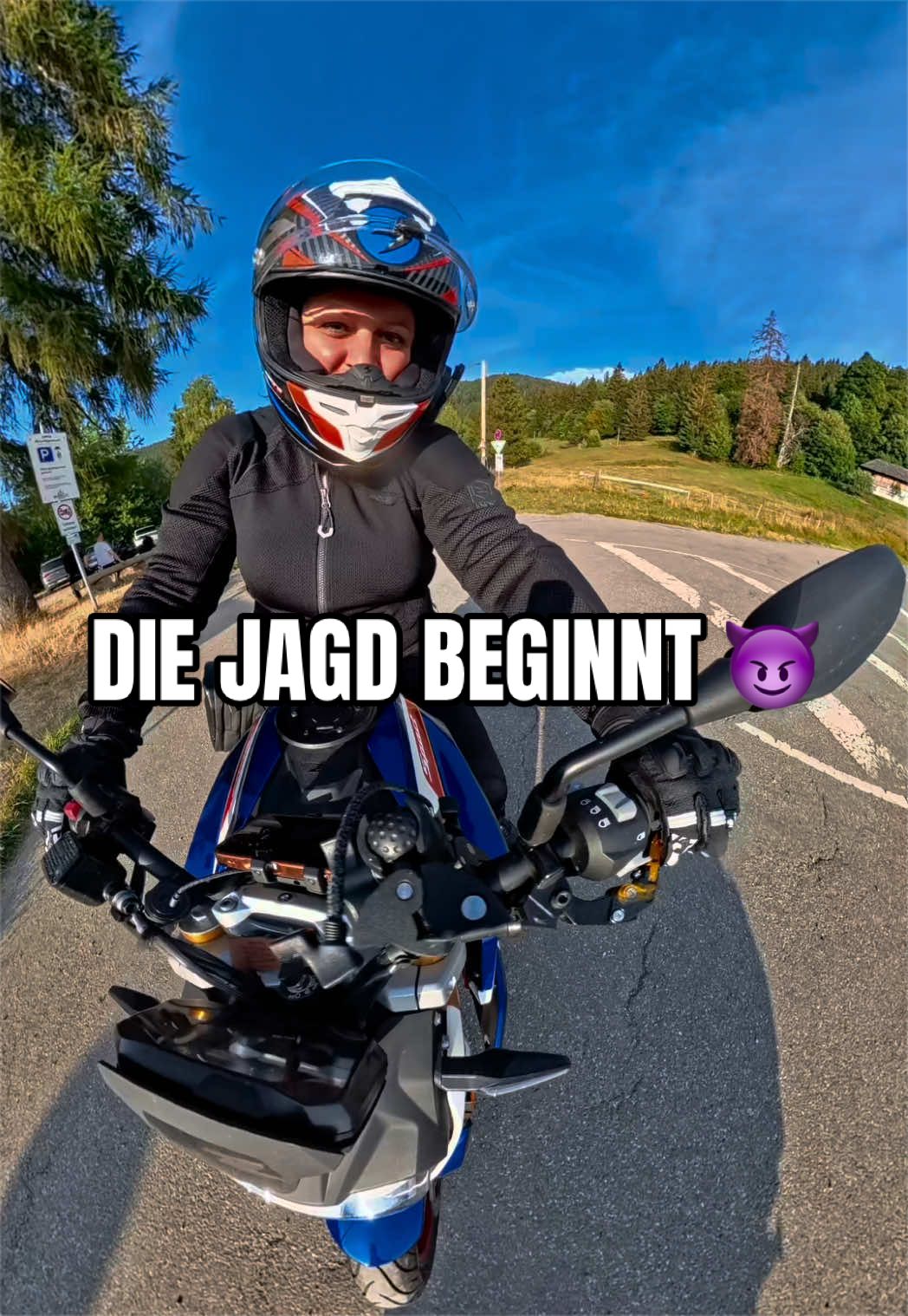 @BikerMeike🦋