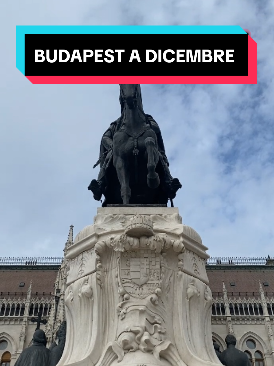 @Agenzia per Amica Casoria