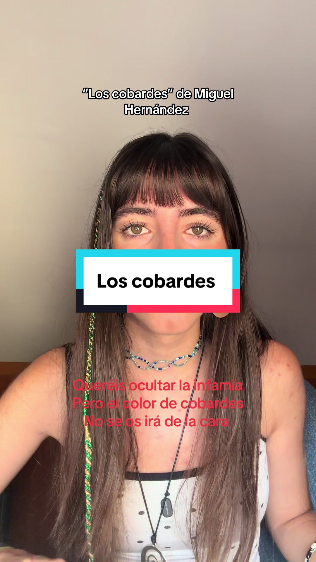 @María