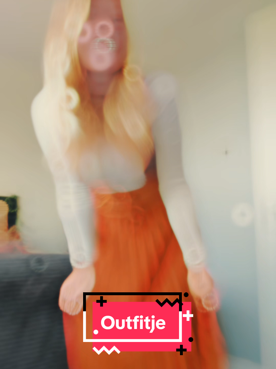 @Esmée