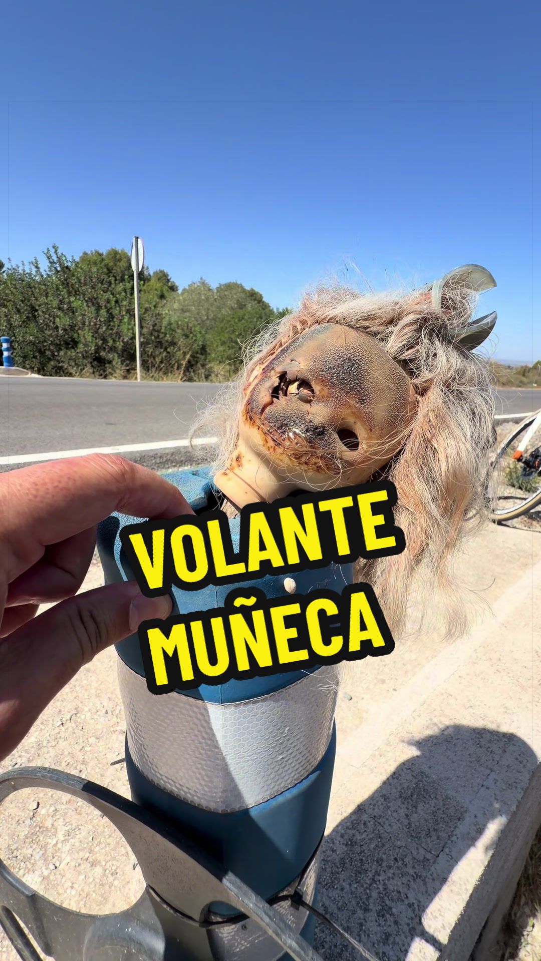 @José María López