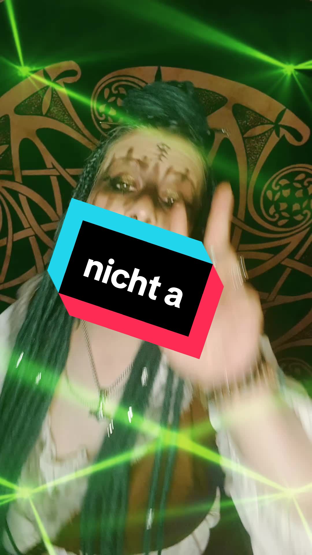 @Wuwu