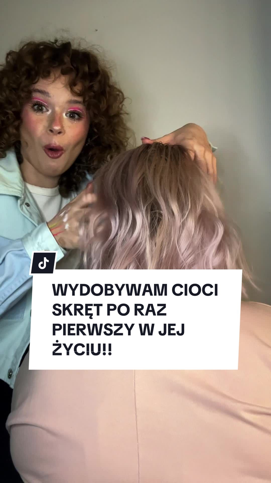 @CURLYBROWNIE• hair, GRWM •