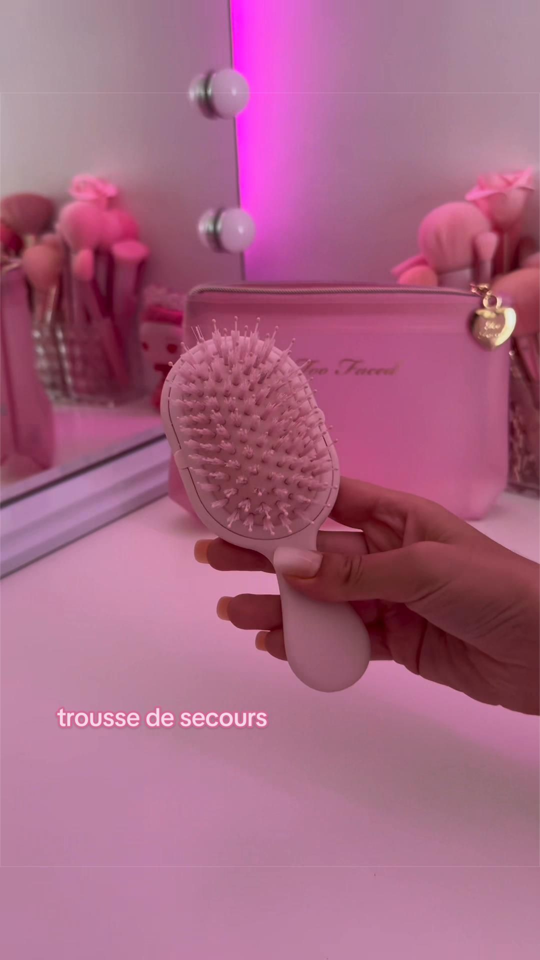 @TwoSisters 🎀