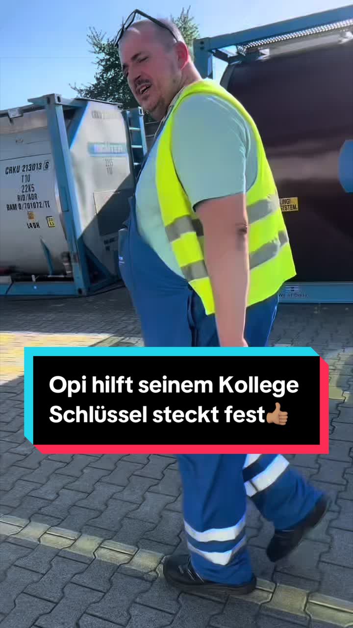 @Opiosi