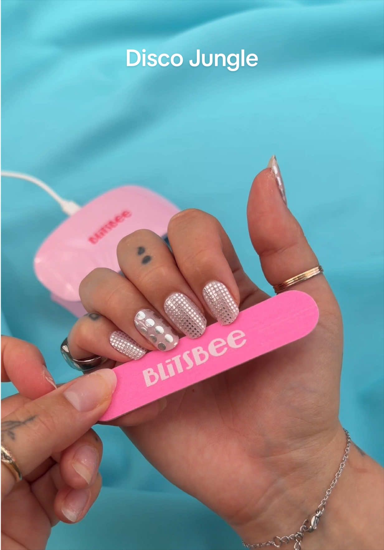 @Blitsbee