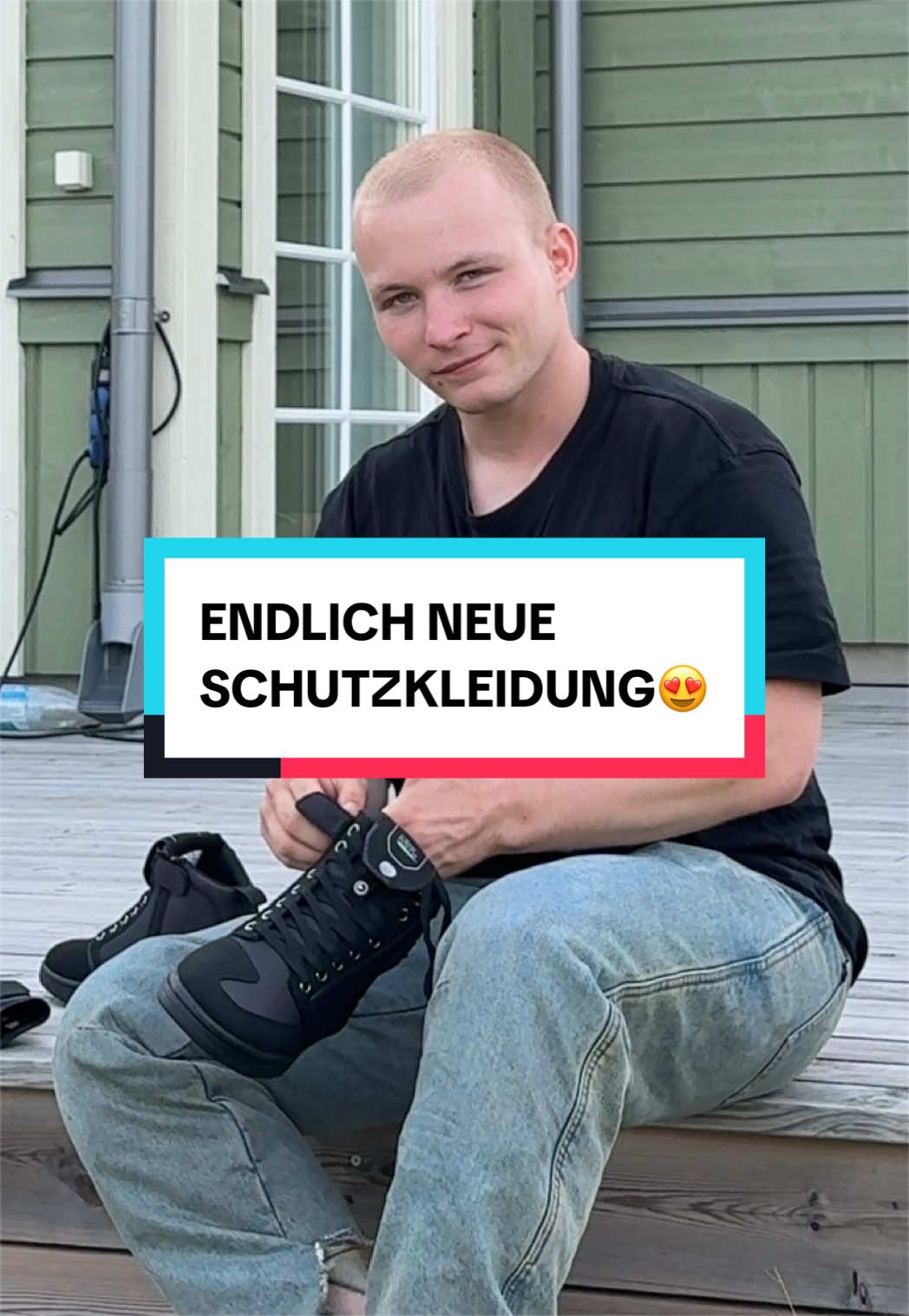 @MotoPeer