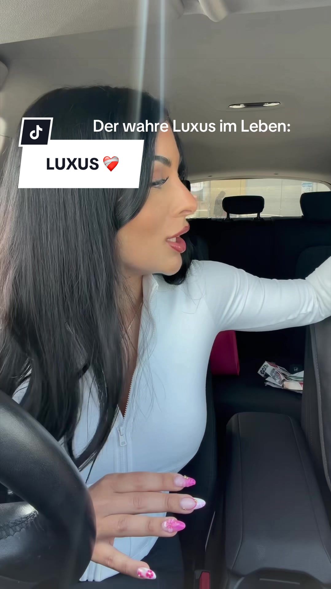 @vanessa lipatov