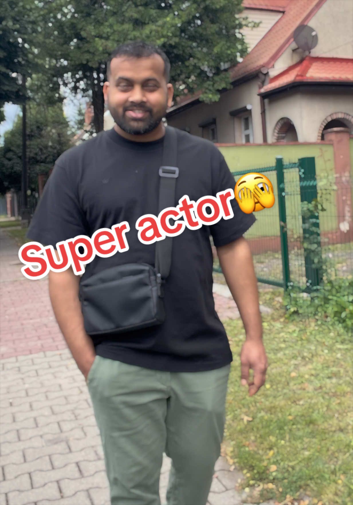 @Prakash Raj🇪🇺