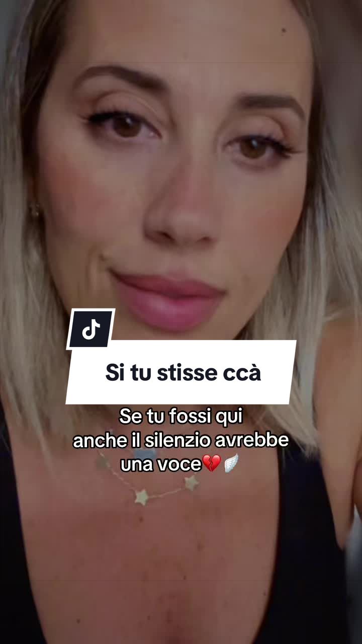 @AdeleValentino