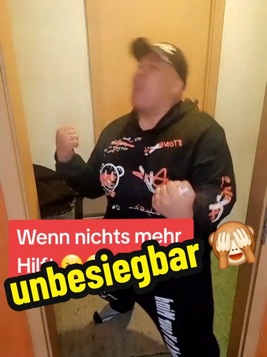 @ƬHΣ.ƁLΔCƘ.ΜƱFFI∏84