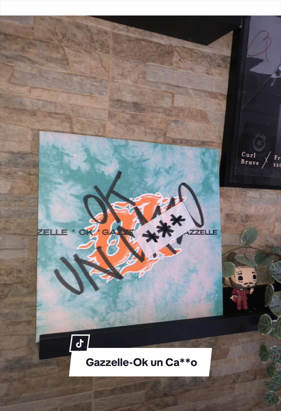 @VinylVibes