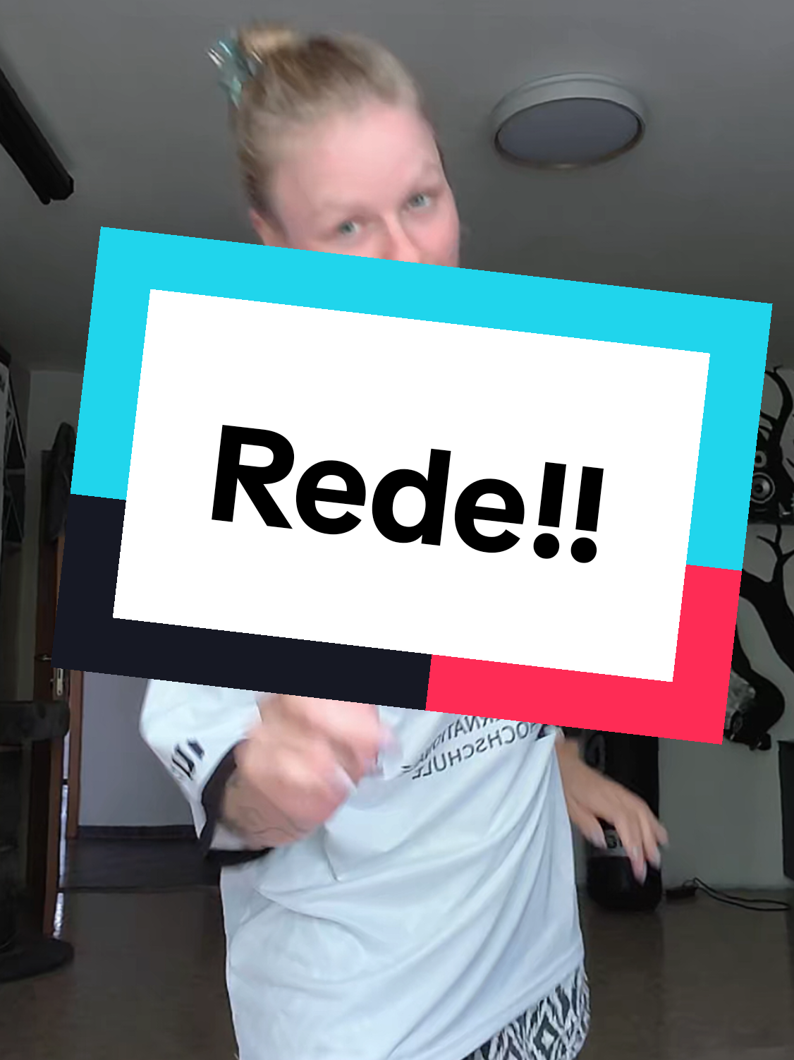 @black_red_dani