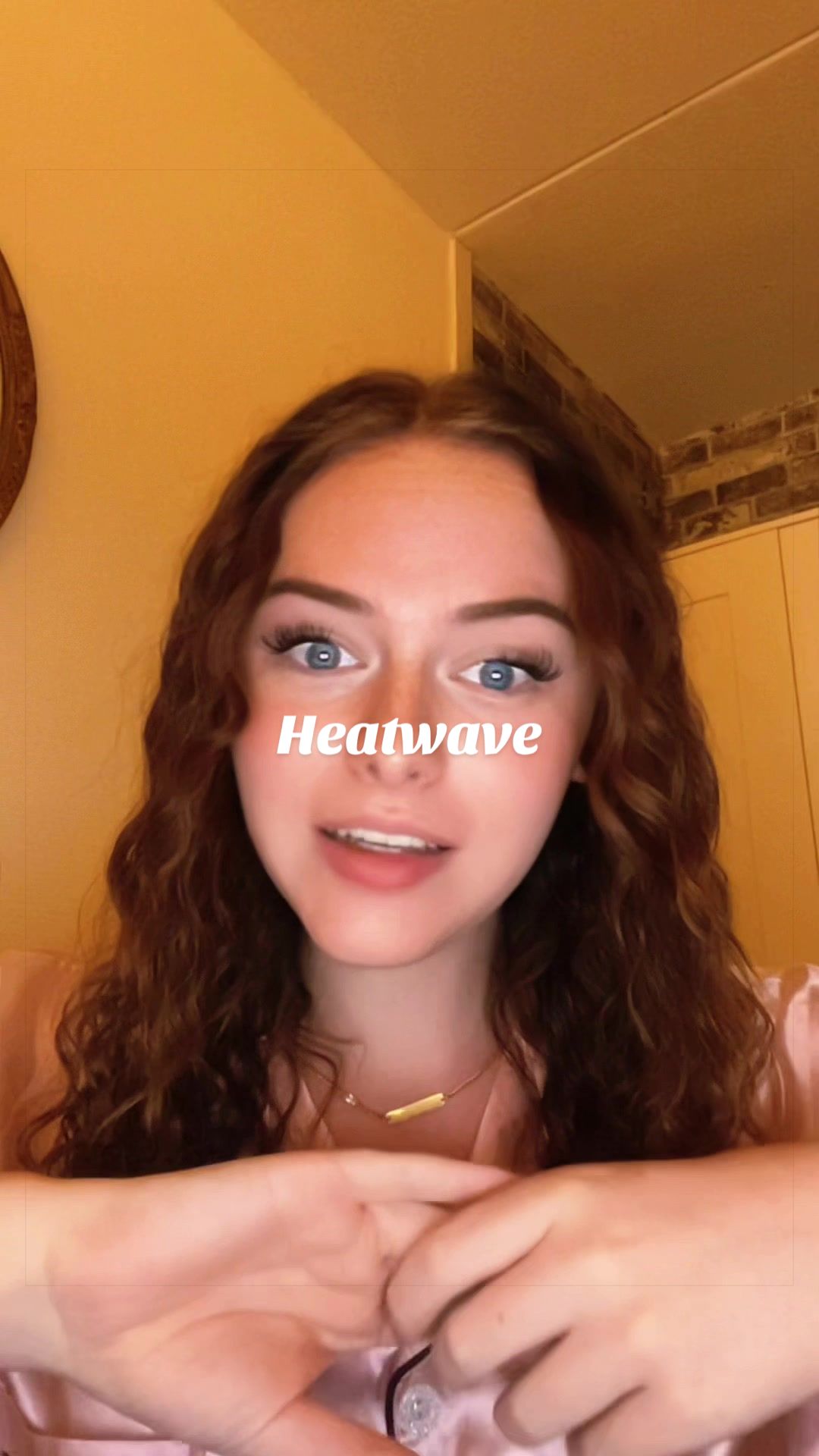 @_raya_elena_