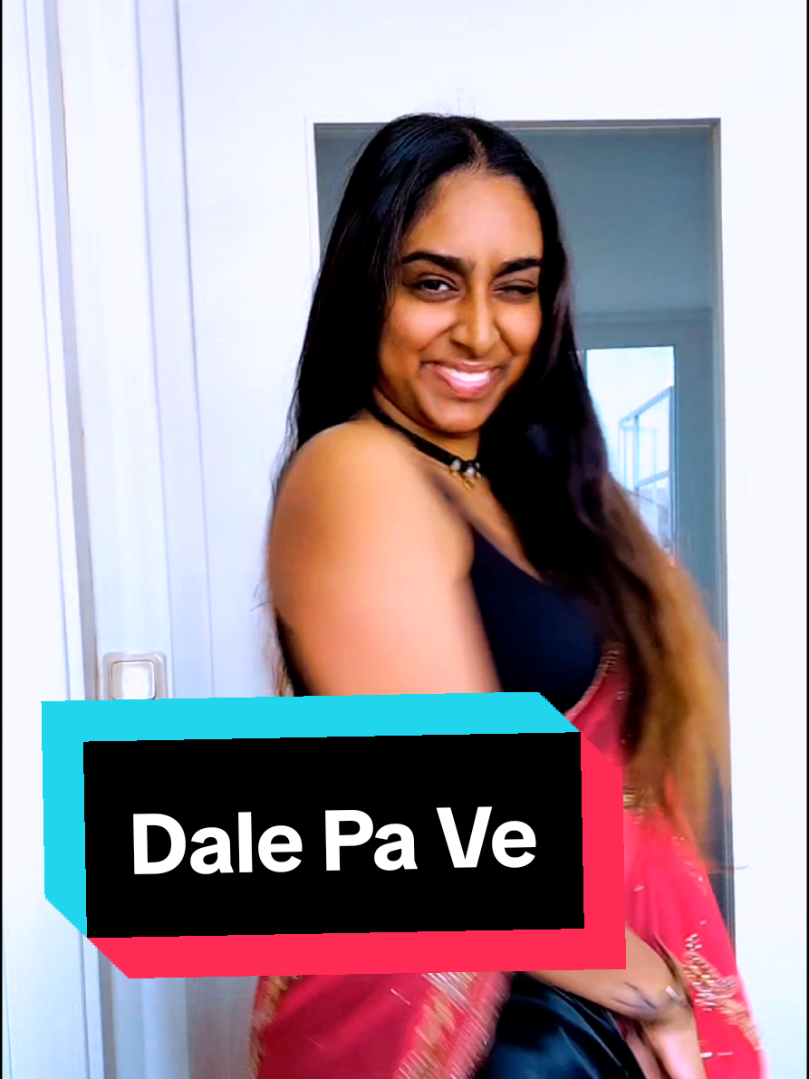 @WhoAmISarah