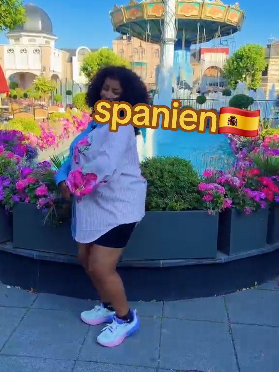 @Mary Afro girl