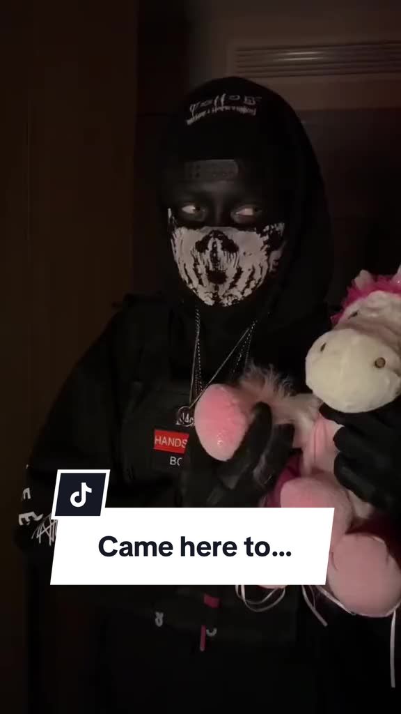 @Bl4cKSm0ke13