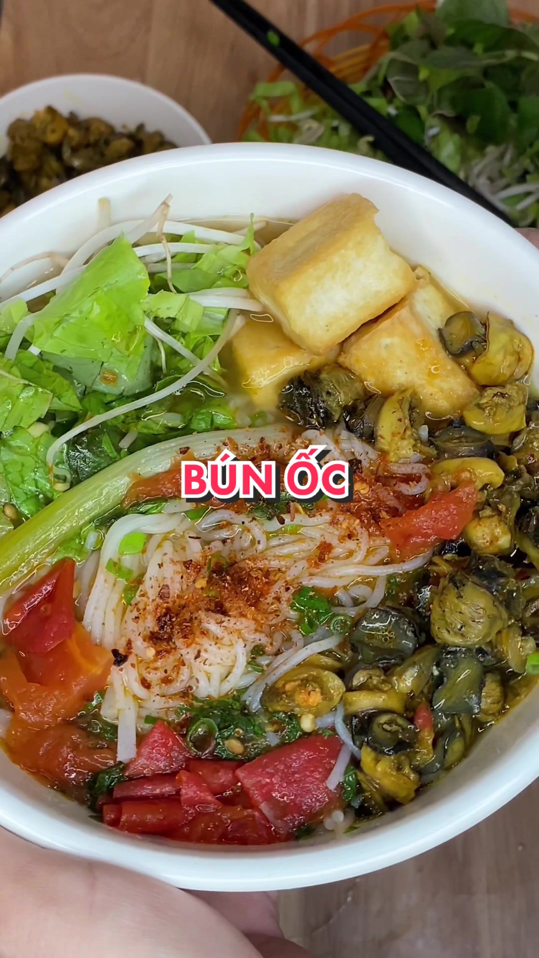 @T&uacute; N&egrave;ee 🍲🥢