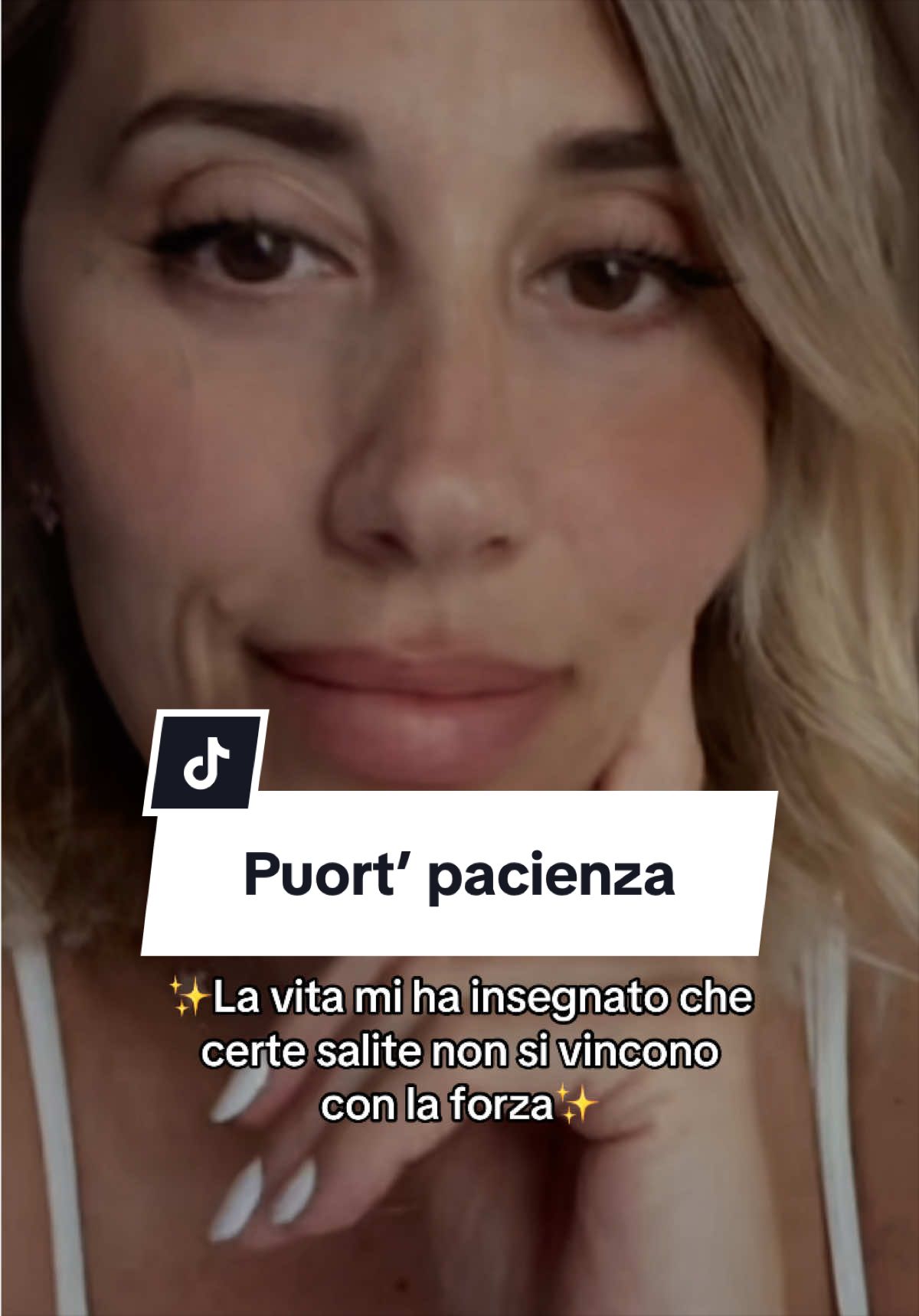 @AdeleValentino