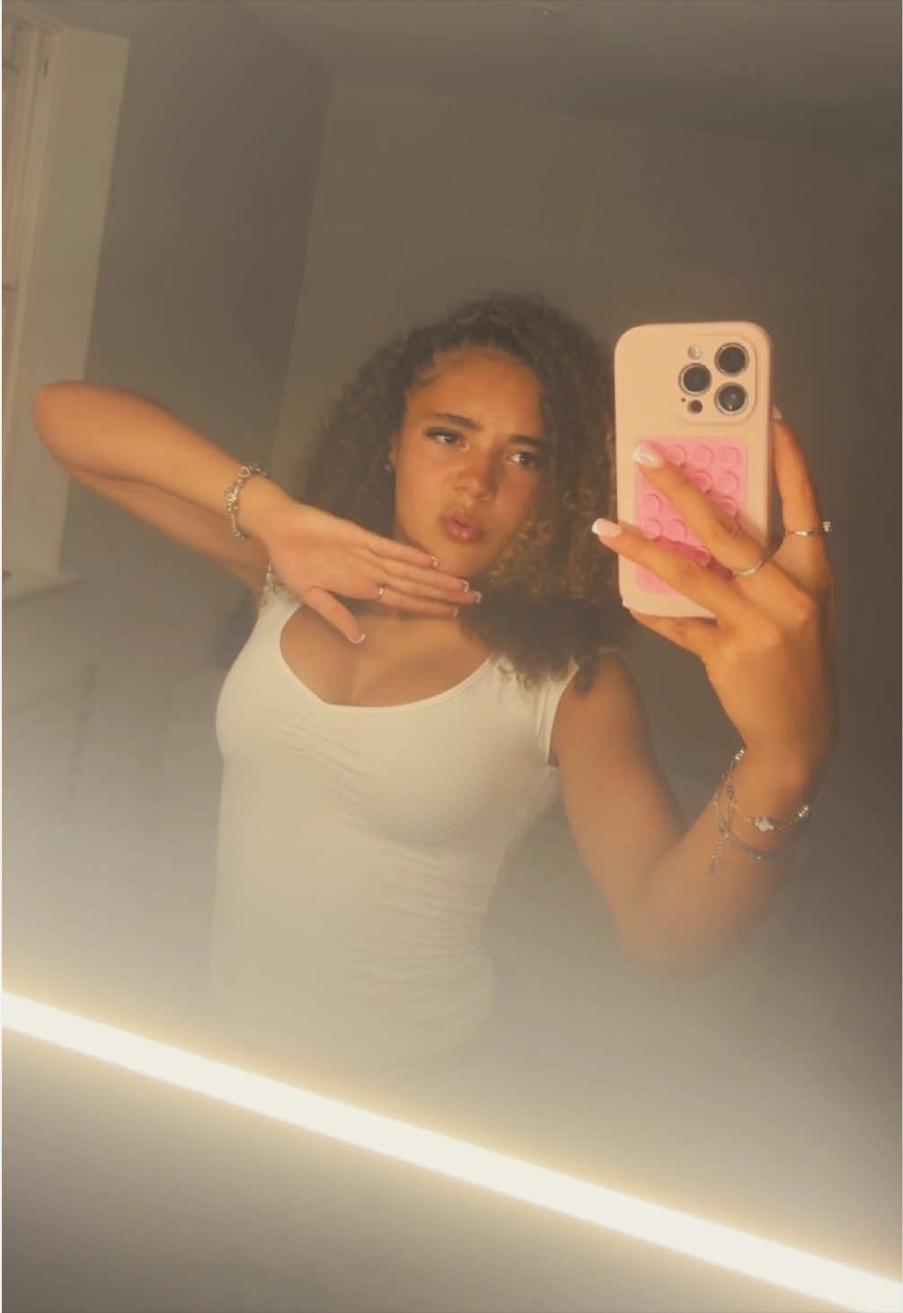 @hosannagrimwade_