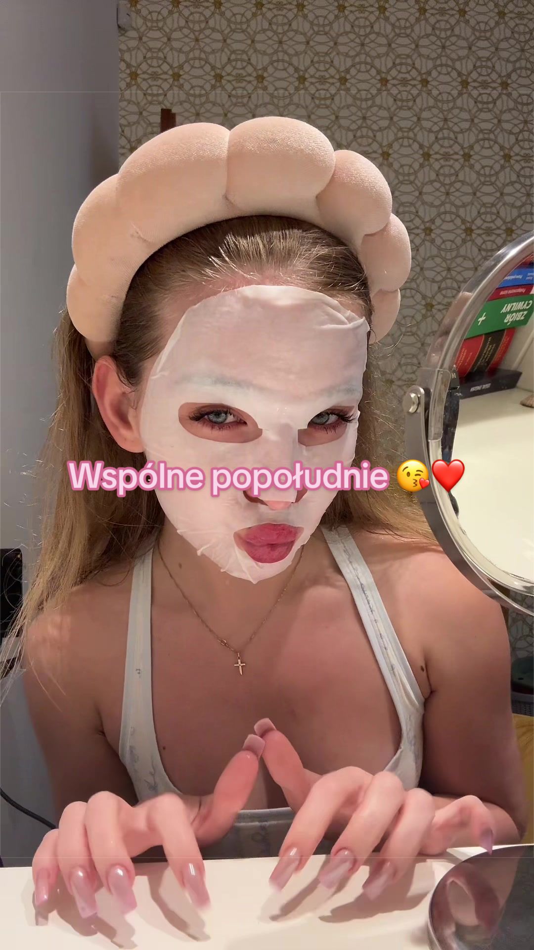 @bibiś