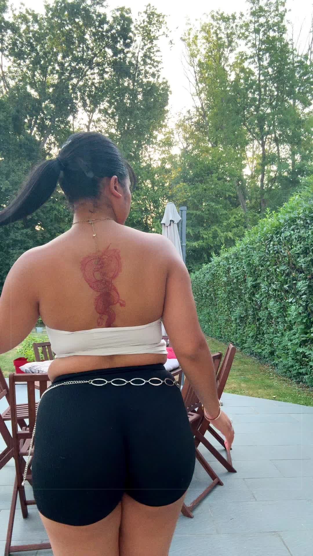 @LaSorciere 🧜🏼♀️💀