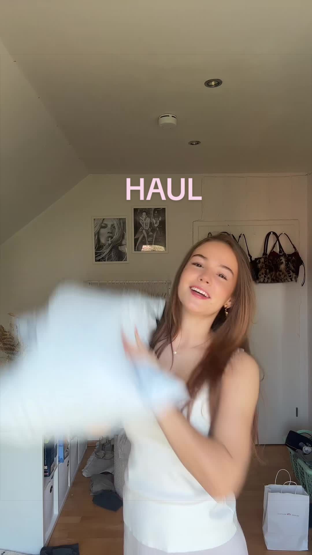 @elizia