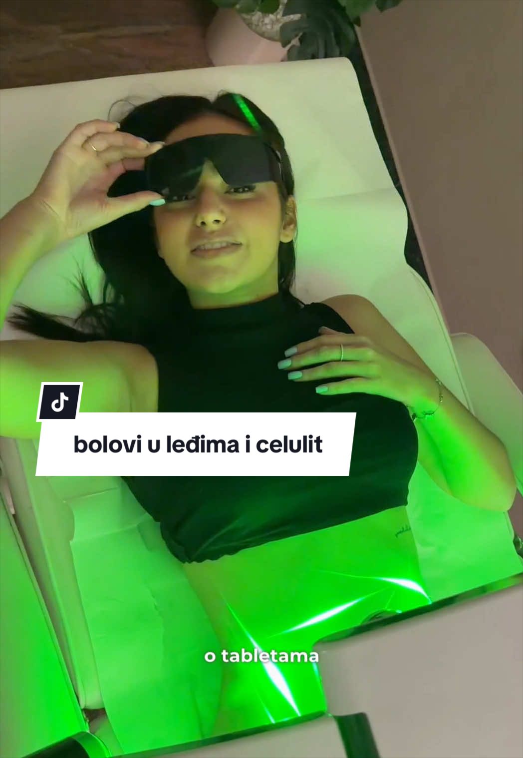 @eleenii