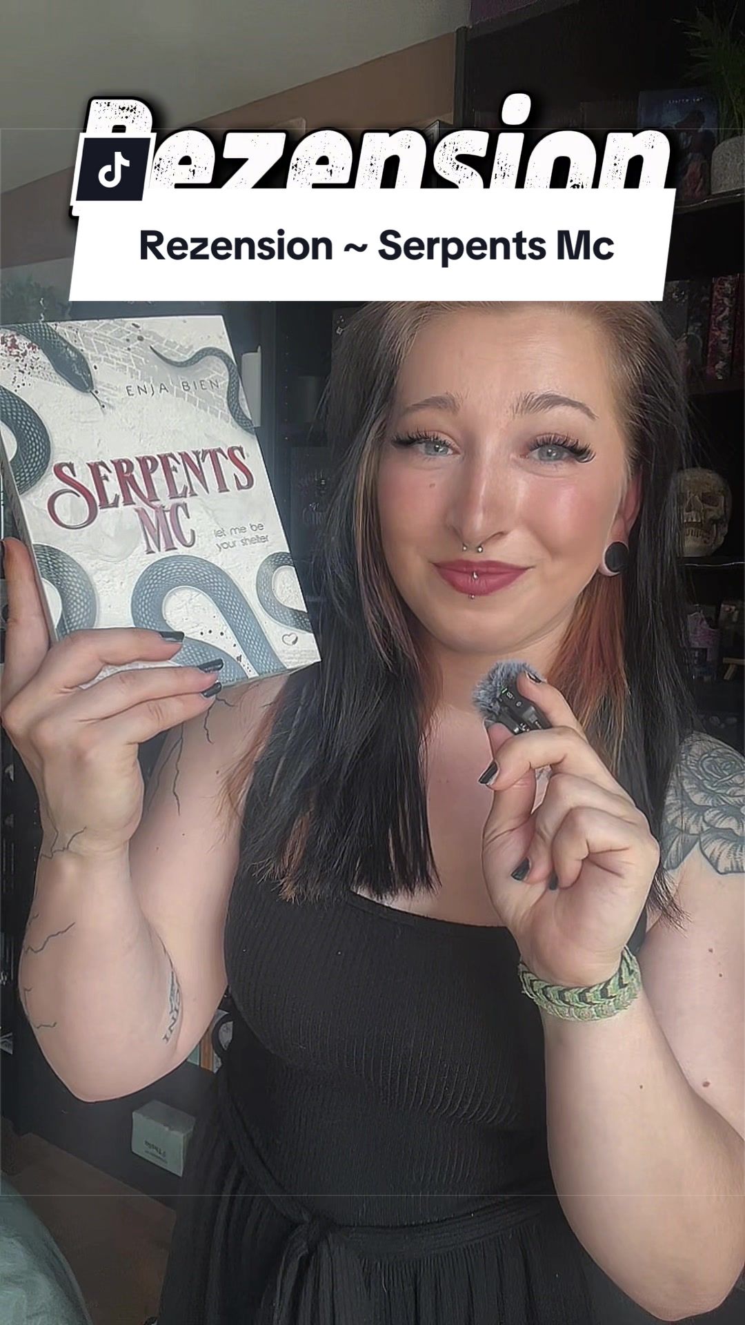 @Darkreads_by_Jess