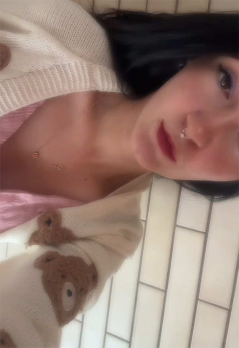 @𝒜𝓃𝓃𝒾🎀✨🤍