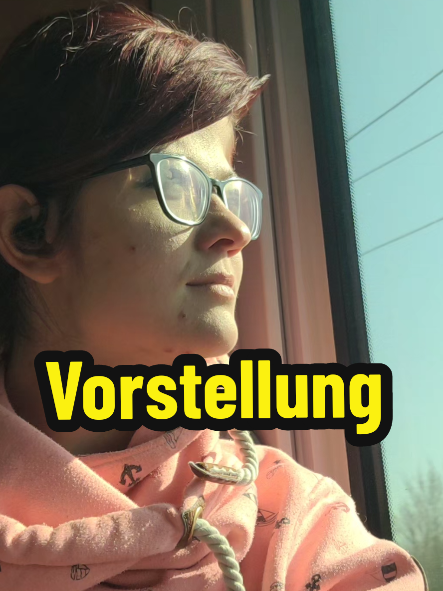 @julia.weinholz