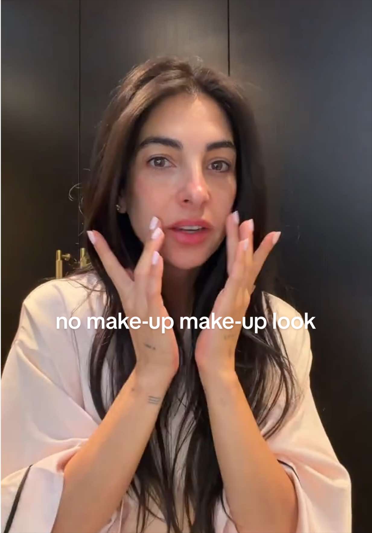 @Anna Nooshin