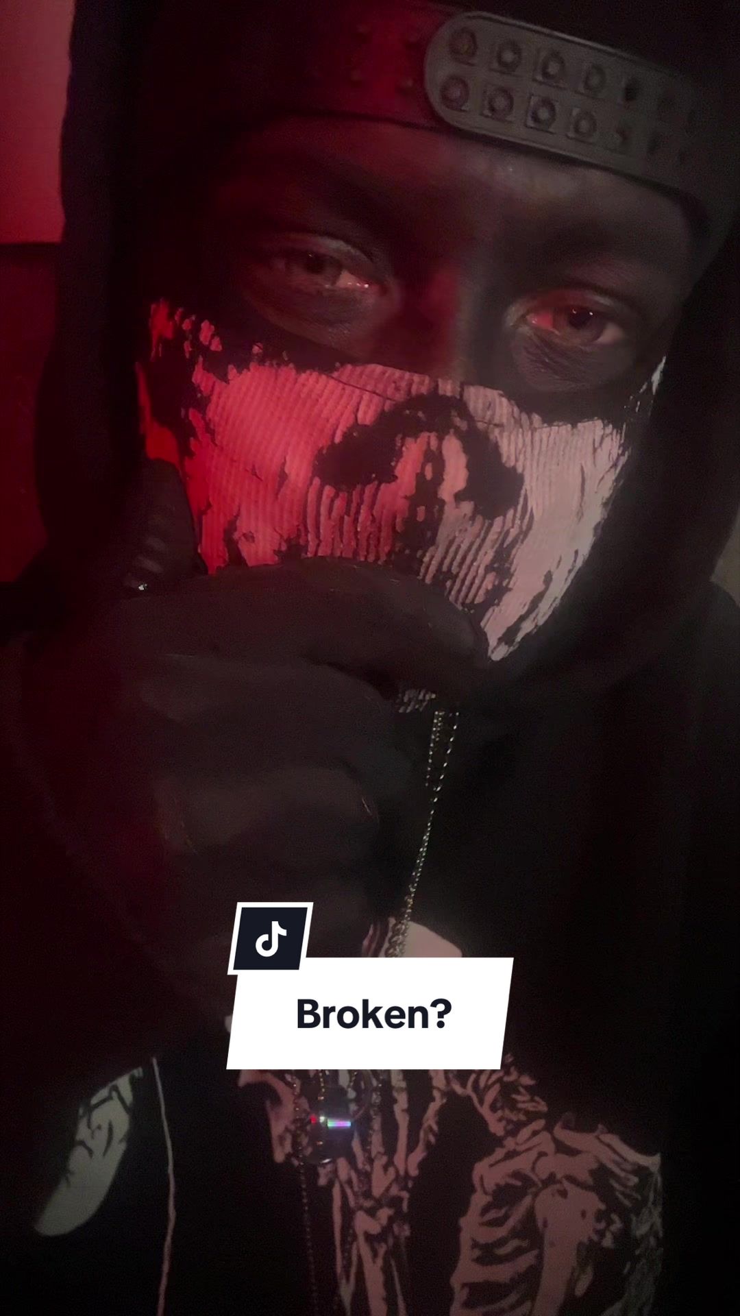 @Bl4cKSm0ke13