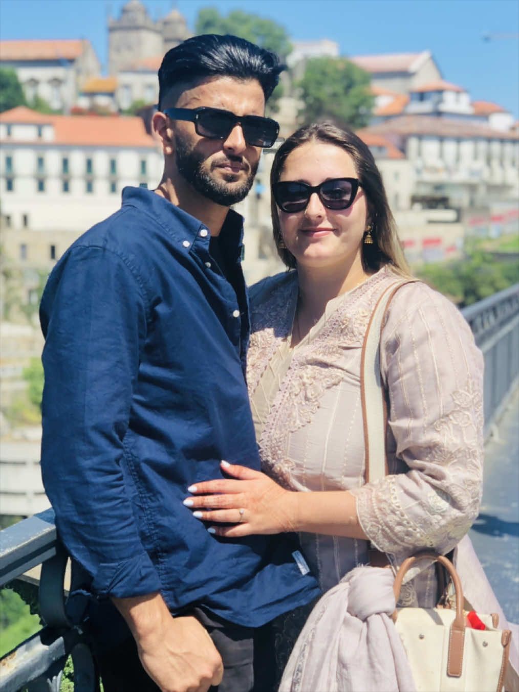 @Beatriz & Harminder |🇵🇹🇮🇳