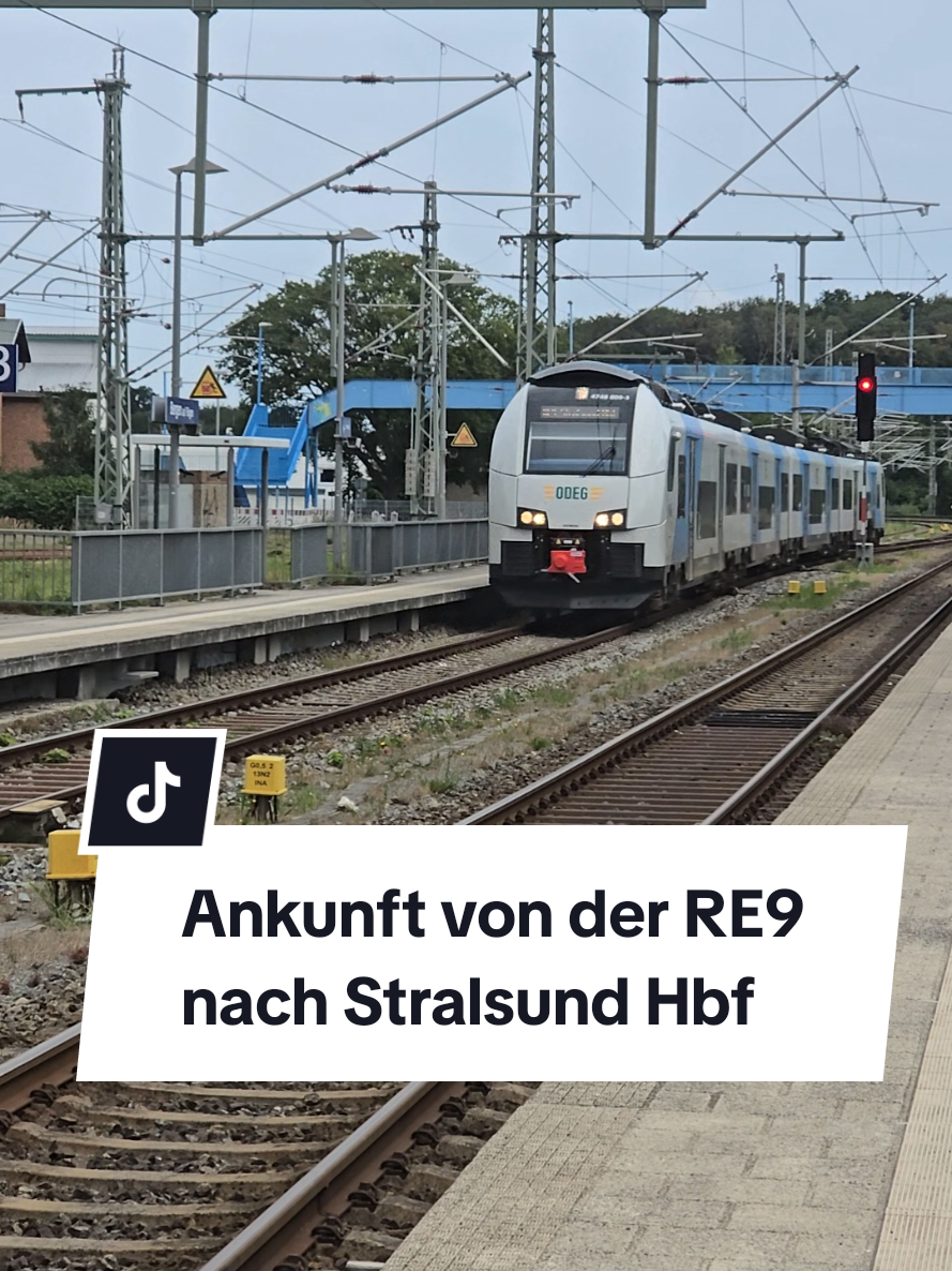@TrainspotterMarcello ๐ฉ๐ช๐ธ