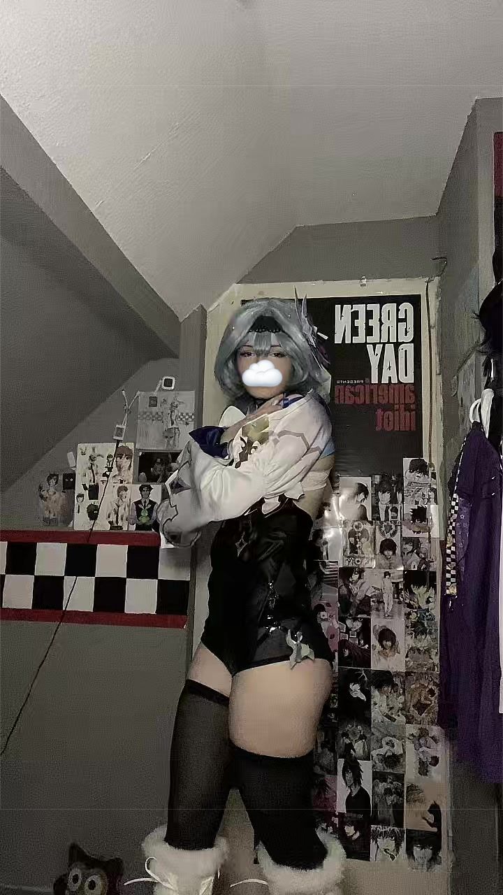 @❣︎𝐋𝐮𝐜𝐲❣︎