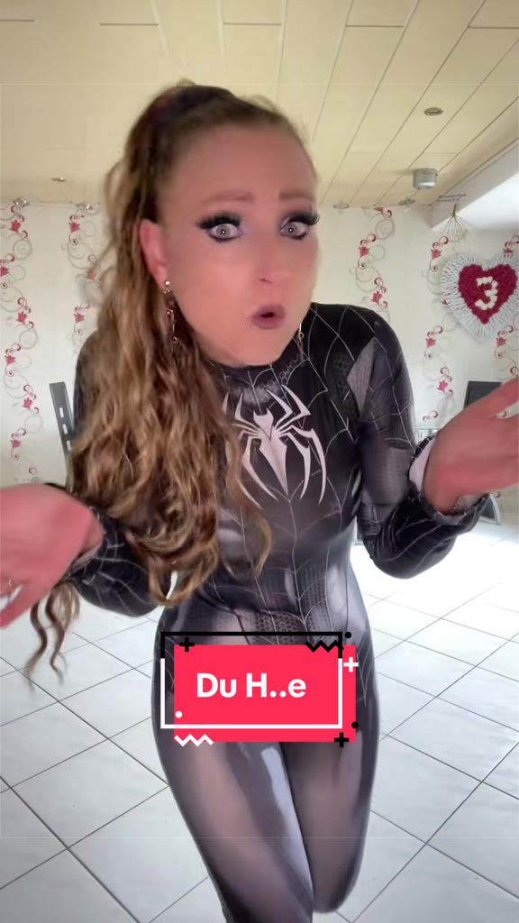 @🌺 𝓟𝓮𝓷𝓮𝓵𝓸𝓹𝓮🌺