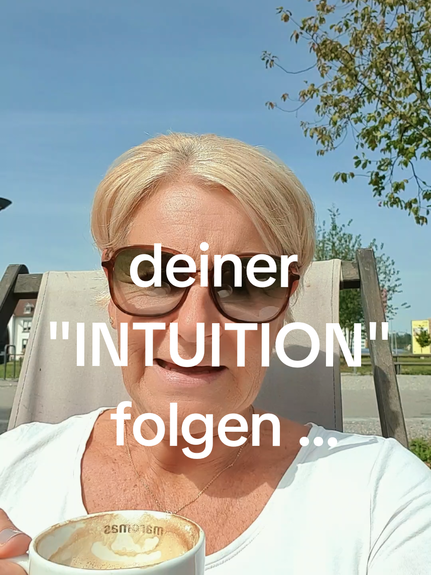 @yvonneflaig