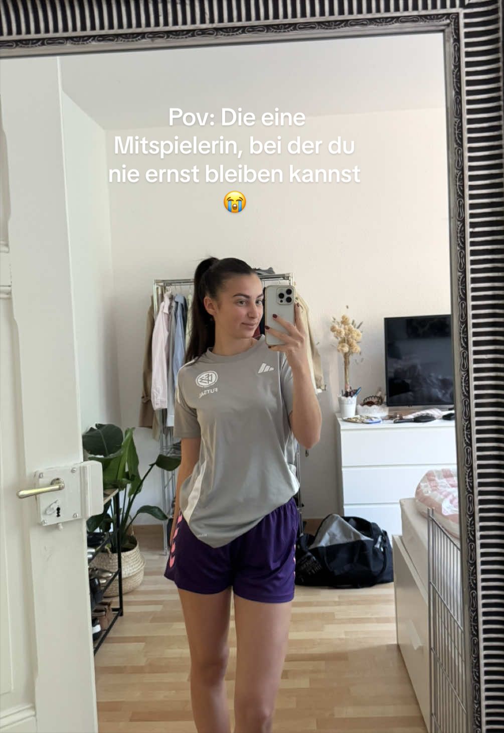 @leonieelinder