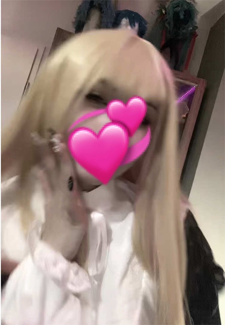 @Ellie
